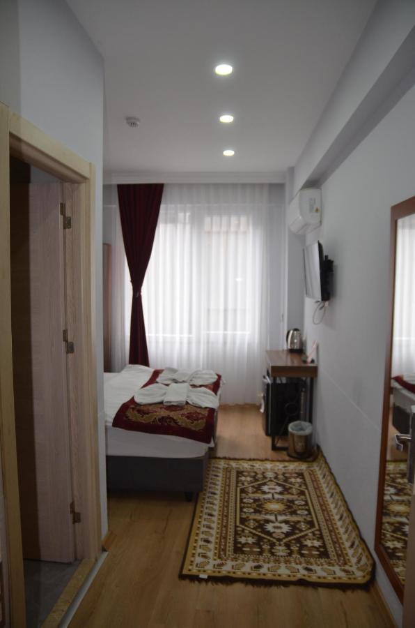 The Reina Hotel Istanbul Exterior photo