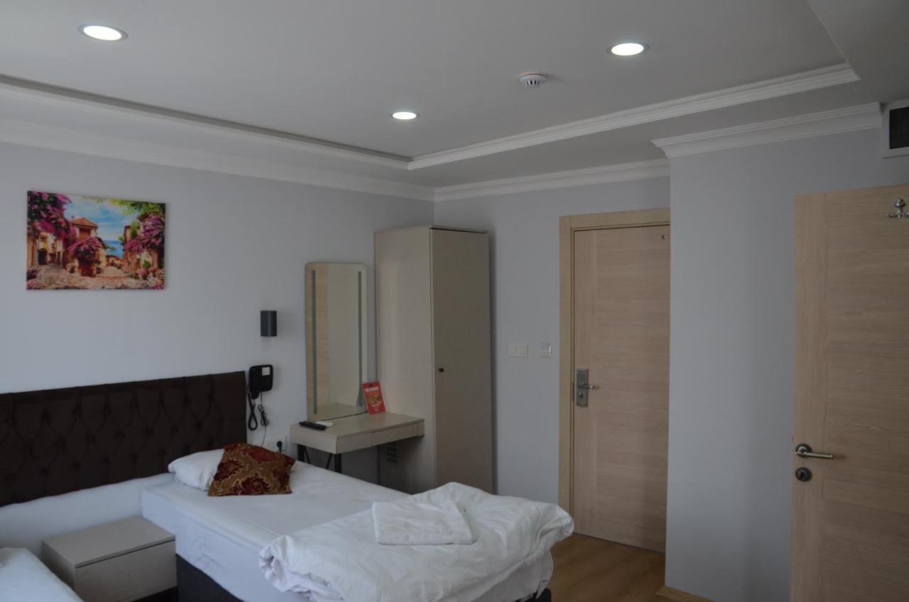 The Reina Hotel Istanbul Exterior photo