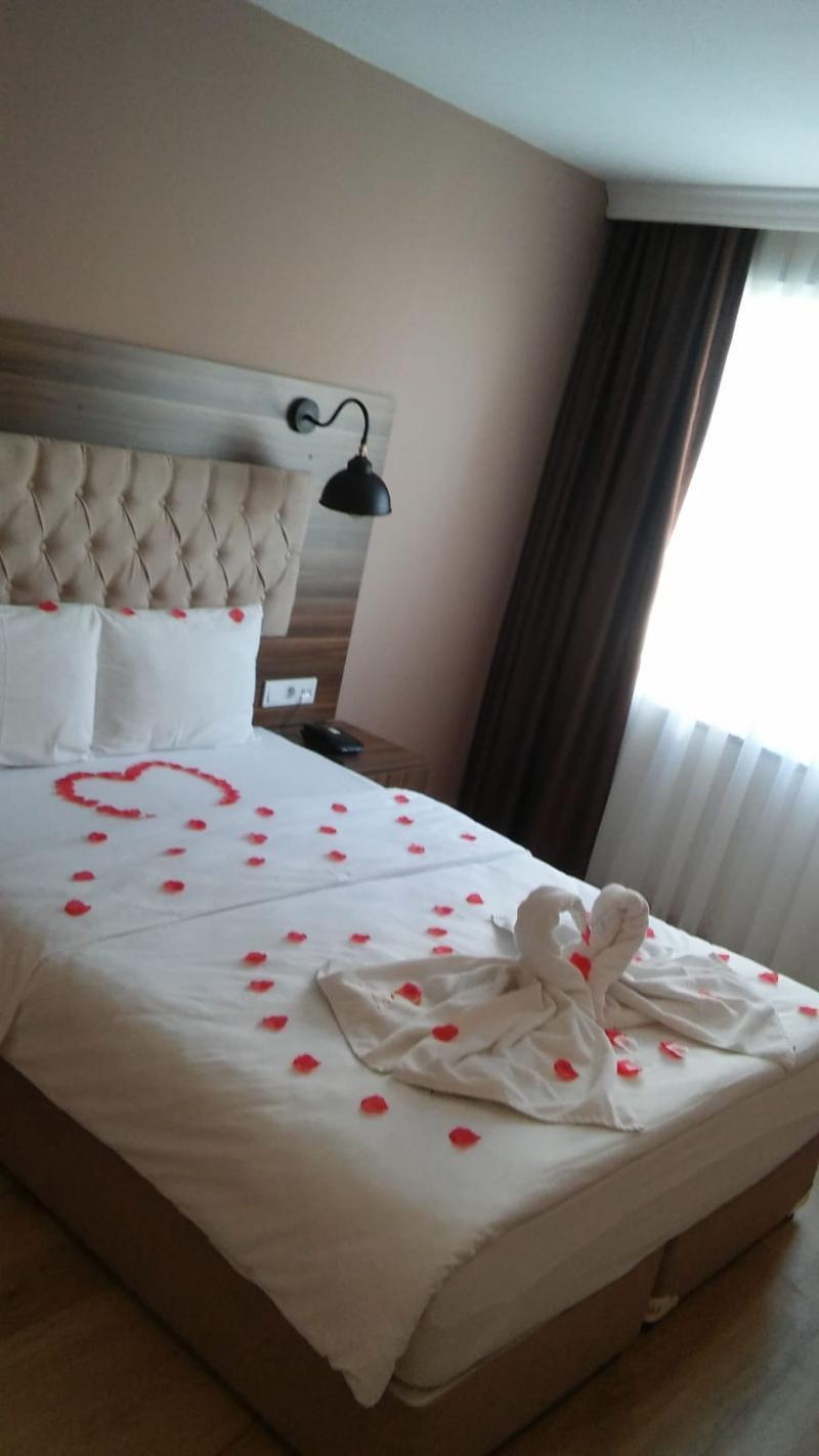 The Reina Hotel Istanbul Exterior photo